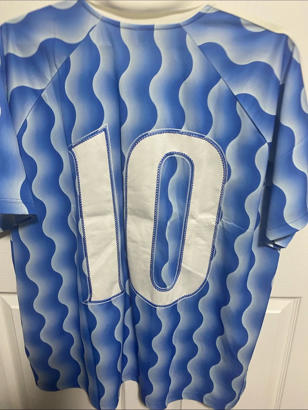 adidas Men’s White & Blue Wave-Pattern Soccer Jersey